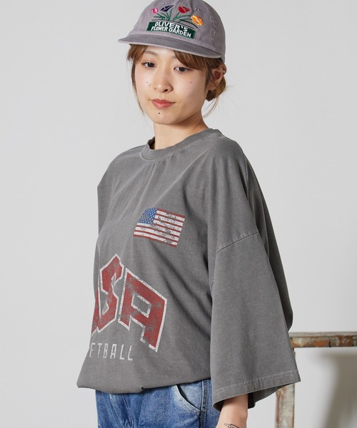 Chick(チック)の「USA Print Oversized Crewneck T-Shirt / USAプリント オーバーサイズ クルーネックTシャツ 2026年 夏 夏服(Tシャツ/カットソー・レディース・ベージュ/グレー・FREE)」の11枚目の写真