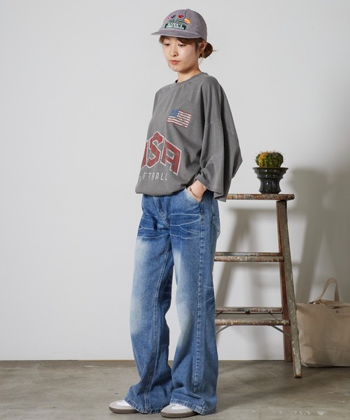 Chick(チック)の「USA Print Oversized Crewneck T-Shirt / USAプリント オーバーサイズ クルーネックTシャツ 2026年 夏 夏服(Tシャツ/カットソー・レディース・ベージュ/グレー・FREE)」の14枚目の写真