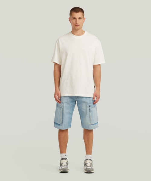 G-STAR（ジースター）の「Deeggie Cargo Shorts/ヴィンテージライクレギュラーリラックスデニムカーゴショートパンツ（その他パンツ・メンズ・ライトブルー・28inch/36inch/34inch/30inch/32inch）」の4枚目の写真