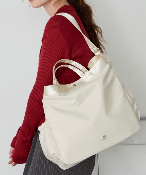 BONLECILL Marche（ボンルシールマルシェ）の「【BONLECILL Marche】《A4収納》2way BIGトートバッグ/マザーズバッグ（トートバッグ・レディース・ブラウン/ブラック/アイボリー・FREE）」の4枚目の写真