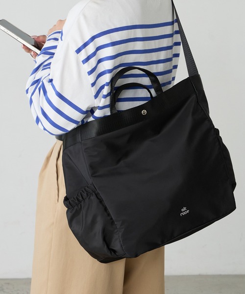 BONLECILL Marche（ボンルシールマルシェ）の「【BONLECILL Marche】《A4収納》2way BIGトートバッグ/マザーズバッグ（トートバッグ・レディース・ブラウン/ブラック/アイボリー・FREE）」の11枚目の写真