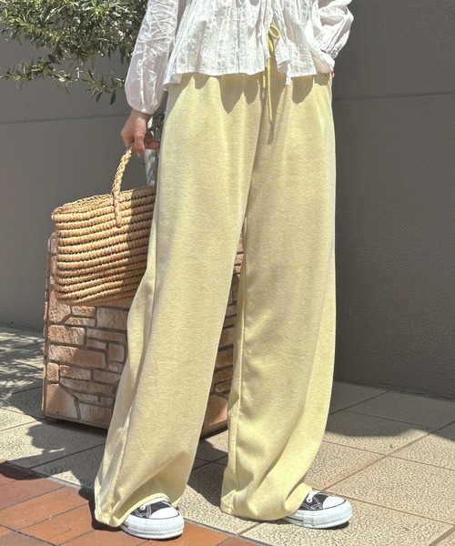 ISOOK(アイスー)の「【ISOOK / アイスー】カラーソフトパンツ / イージーパンツ リラックスパンツ 総ゴム ウエストゴム パステル ペール 黄色 水色 ZOZOTOWN限定(スウェットパンツ・レディース・ブルー/ライトイエロー/ライトグレー/ピンク・FREE)」の22枚目の写真