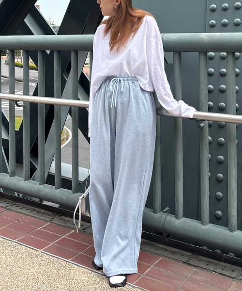 ISOOK(アイスー)の「【ISOOK / アイスー】カラーソフトパンツ / イージーパンツ リラックスパンツ 総ゴム ウエストゴム パステル ペール 黄色 水色 ZOZOTOWN限定(スウェットパンツ・レディース・ブルー/ライトイエロー/ライトグレー/ピンク・FREE)」の14枚目の写真