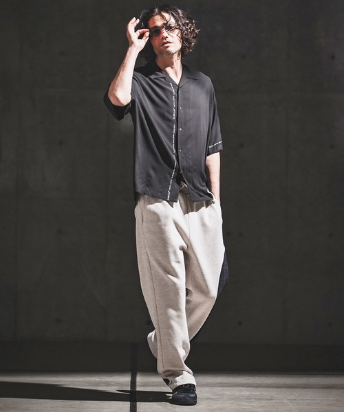 GLIMCLAP(グリムクラップ)の「mhs2617- Graphic Print Open Collar Shirt オープンカラーシャツ(202-046-gls-cg)(シャツ/ブラウス・メンズ・ブラック・S/M/L)」の6枚目の写真