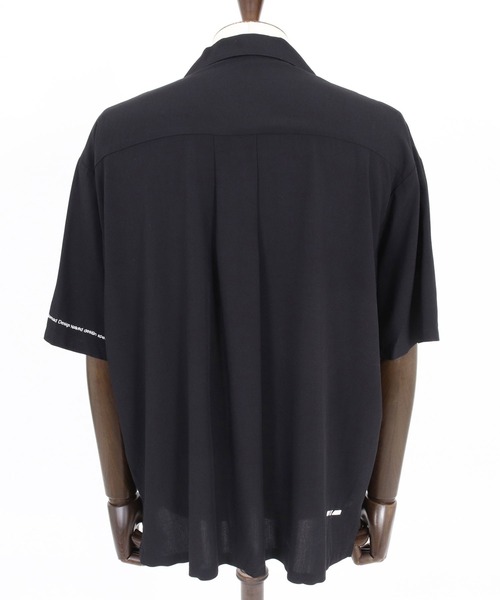 GLIMCLAP(グリムクラップ)の「mhs2617- Graphic Print Open Collar Shirt オープンカラーシャツ(202-046-gls-cg)(シャツ/ブラウス・メンズ・ブラック・S/M/L)」の11枚目の写真