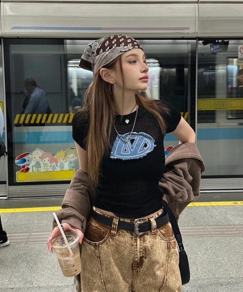 VIBGYOR（ヴィブジョー）の「【LAMPOON】マルチ柄スカーフ（バンダナ/スカーフ・レディース・ベージュ・FREE）」の7枚目の写真