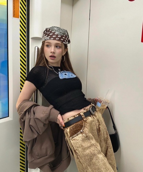 VIBGYOR（ヴィブジョー）の「【LAMPOON】マルチ柄スカーフ（バンダナ/スカーフ・レディース・ベージュ・FREE）」の8枚目の写真