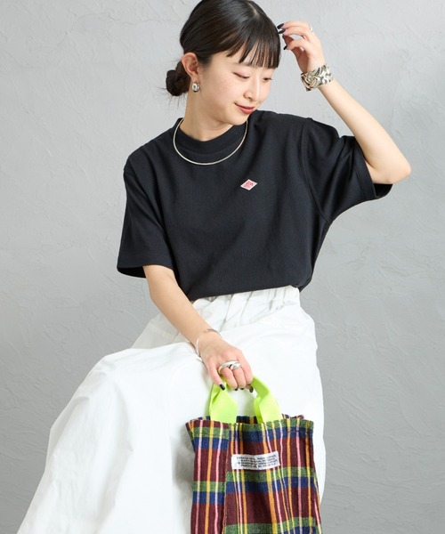 DANTON（ダントン）の「[DANTON/ダントン] ワンポイントロゴ ショートスリーブTシャツ（Tシャツ/カットソー・レディース・ホワイト/ピンク/グレイッシュベージュ/ブラック/グレー・S/M）」の6枚目の写真
