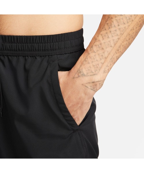 NIKE(ナイキ)の「NIKE/ナイキ DF フォーム 7IN UL ショート(その他パンツ・レディース・ブラック/グレー/パープル・M/L/S/XL)」の6枚目の写真