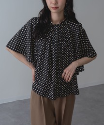 【ANNA LUNA】 大人可愛い を叶える 幾何柄 ブラウス