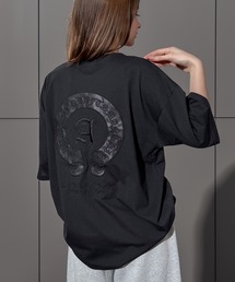 ネオン タギング グラフィック ホースシュー ロゴ オーバーサイズ 半袖Tシャツ
