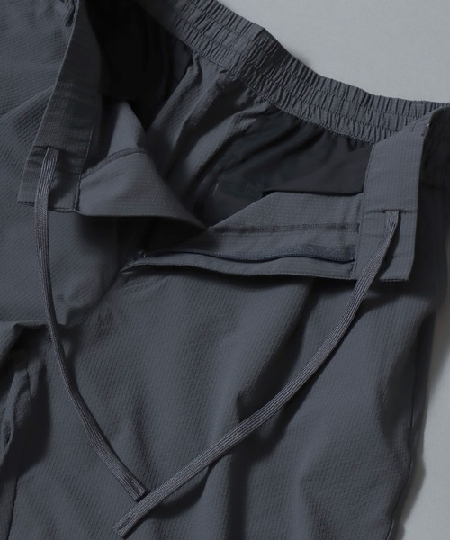 SITRY(シトリー)の「Seer Sucker Function Pants/シアサッカー ファンクション ワイドイージーパンツ テーパードパンツ(スラックス・メンズ・チャコール/ブラウン/ブラック・M/L/LL)」の7枚目の写真
