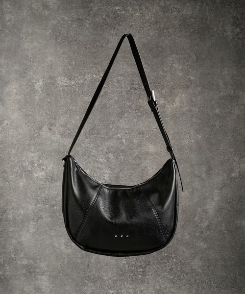 ADRER(アドラー)の「Half Moon 3D Shoulder Bag / ハーフムーン 3D ショルダーバッグ(ショルダーバッグ・メンズ・ブラック・FREE)」の3枚目の写真