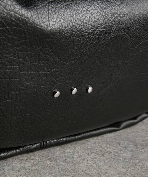 ADRER(アドラー)の「Half Moon 3D Shoulder Bag / ハーフムーン 3D ショルダーバッグ(ショルダーバッグ・メンズ・ブラック・FREE)」の18枚目の写真