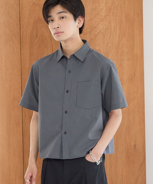 PBLIM(ページボーイリム)の「《UNISEX》チェッククロップドシャツ(シャツ/ブラウス・レディース・ネイビー/ブルー・FREE)」の4枚目の写真