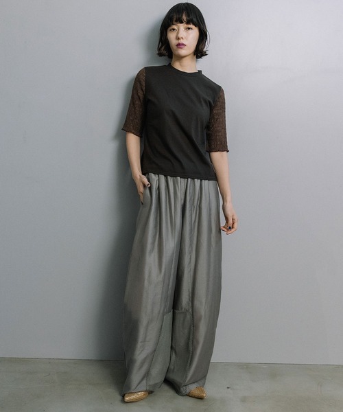 MARECHAL TERRE(マルシャルテル)の「【接触冷感】シアーインナートップス(Tシャツ/カットソー・レディース・ブラック/オフホワイト/セージグリーン/ネイビー/ダークブラウン・MEDIUM)」の21枚目の写真