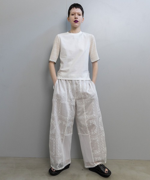 MARECHAL TERRE(マルシャルテル)の「【接触冷感】シアーインナートップス(Tシャツ/カットソー・レディース・ブラック/オフホワイト/セージグリーン/ネイビー/ダークブラウン・MEDIUM)」の6枚目の写真