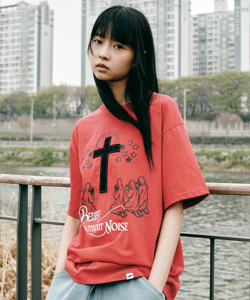 SUPERSUB（スーパーサブ）の「デッキ刺繍クロスシンボル半袖Tシャツ-ディープレッド（Tシャツ/カットソー・レディース・その他・SMALL/MEDIUM/LARGE）」の3枚目の写真