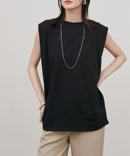 LARUTA(ラルータ)の「【LARUTA】天竺ショルダータックプルオーバー(Tシャツ/カットソー・レディース・オフホワイト/イエロー/ブラウン/ブラック・FREE)」の1枚目の写真