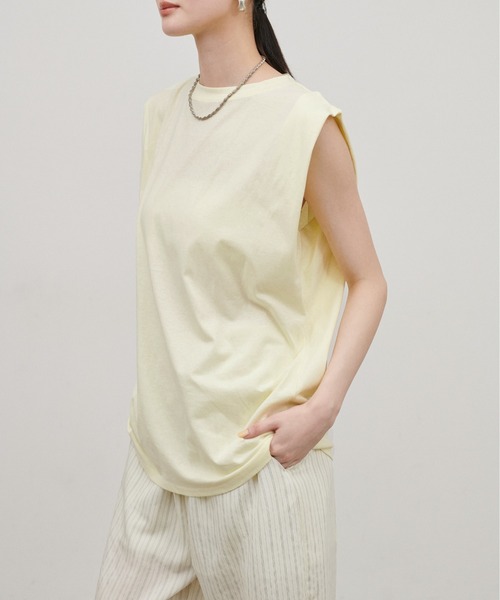 LARUTA(ラルータ)の「【LARUTA】天竺ショルダータックプルオーバー(Tシャツ/カットソー・レディース・オフホワイト/イエロー/ブラウン/ブラック・FREE)」の22枚目の写真