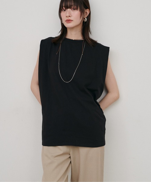 LARUTA(ラルータ)の「【LARUTA】天竺ショルダータックプルオーバー(Tシャツ/カットソー・レディース・オフホワイト/イエロー/ブラウン/ブラック・FREE)」の10枚目の写真
