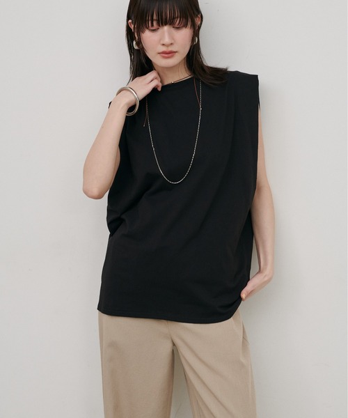 LARUTA(ラルータ)の「【LARUTA】天竺ショルダータックプルオーバー(Tシャツ/カットソー・レディース・オフホワイト/イエロー/ブラウン/ブラック・FREE)」の11枚目の写真