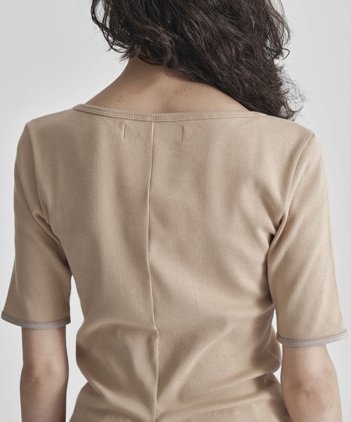THE TOKYO(ザトウキョウ)の「【THE TOKYO/ザトウキョウ】Boat Neck Rib Top/ボートネックリブトップス(Tシャツ/カットソー・レディース・ブラック/ベージュ/ホワイト/グレー・FREE)」の6枚目の写真