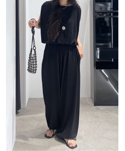 AZUL by moussy(アズールバイマウジー)の「【身長/骨格別着用画像あり】【セットアップ対応】ニットリラックスバルーンパンツ 春服 夏服 秋服 ルーズ サマーニット(スラックス・レディース・ブラウン/ブラック・SMALL/MEDIUM)」の20枚目の写真