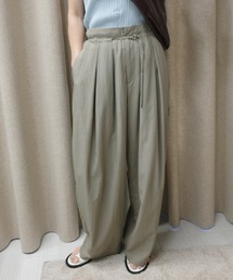 Ameri（アメリ）の「MEDI MULTI TUCK NARROW BELT PANTS（その他パンツ）」