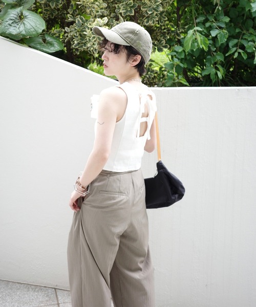 Ameri（アメリ）の「MEDI MULTI TUCK NARROW BELT PANTS（その他パンツ・レディース・グレイッシュベージュ/ミント/ラベンダー・MEDIUM/X-SMALL/SMALL）」の16枚目の写真