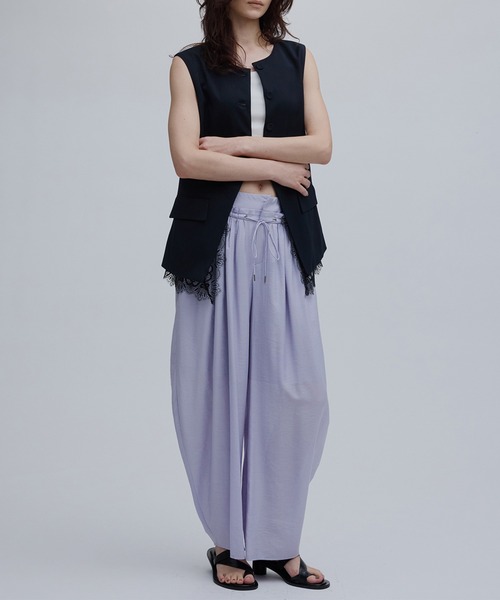 Ameri（アメリ）の「MEDI MULTI TUCK NARROW BELT PANTS（その他パンツ・レディース・グレイッシュベージュ/ミント/ラベンダー・MEDIUM/X-SMALL/SMALL）」の20枚目の写真