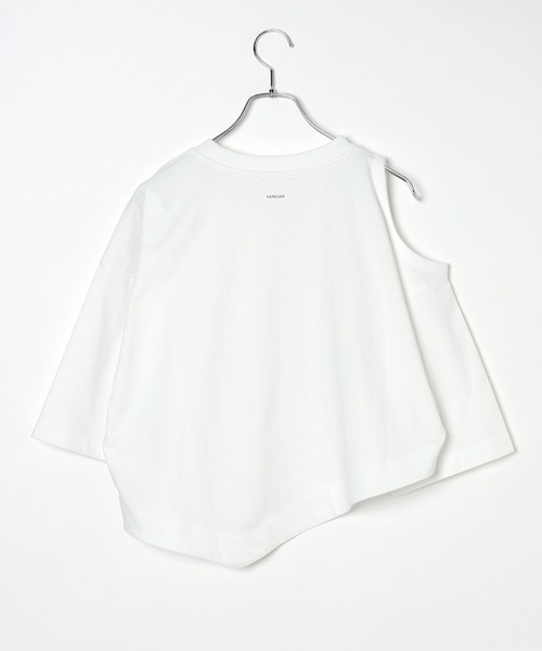 HEREIAM(ヘレイアム)の「【HEREIAM】オープンショルダープルオーバー(Tシャツ/カットソー・レディース・ホワイト/ダークブラウン/ブラック・FREE)」の16枚目の写真
