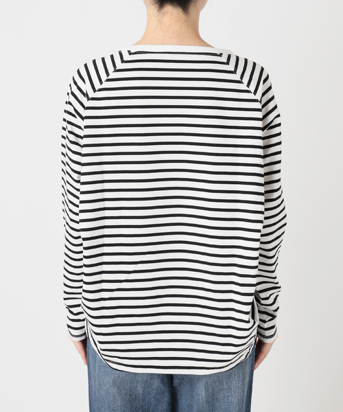 Spick & Span（スピックアンドスパン）の「《WEB限定カラー有り / 追加》ボートネックバックタックプルオーバー（Tシャツ/カットソー・レディース・キャメル/マルチ/ベージュ/ブラウン・FREE）」の6枚目の写真