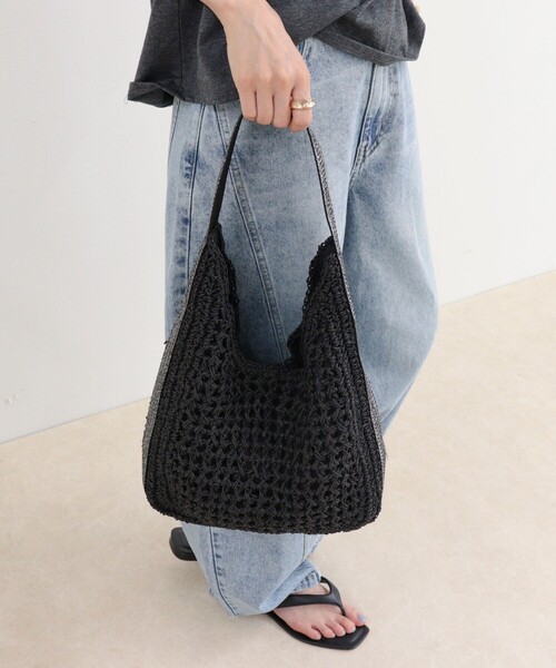 CACHELLIE（カシェリエ）の「【Cachellie/カシェリエ】ペーパーラメテープワンハンドルバッグ（ショルダーバッグ・レディース・ブラック/ベージュ・FREE）」の6枚目の写真