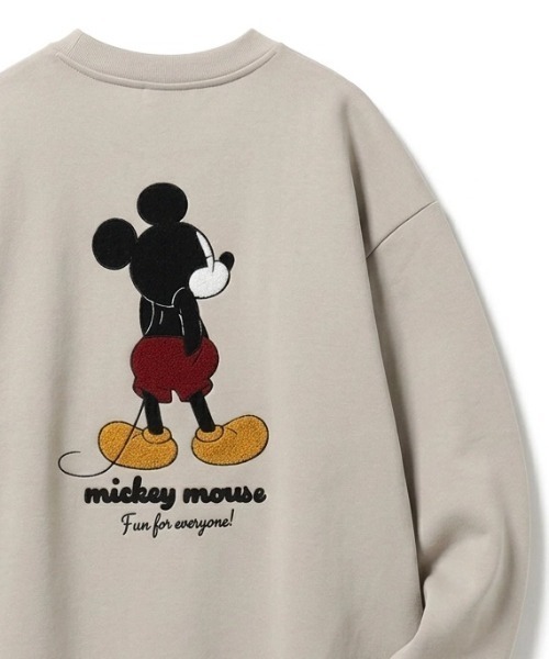 Disney(ディズニー)の「2026AW Disney/ディズニー 別注 ミッキー/ミニー/ トイ・ストーリー/スリンキードック/チップとデール/101匹わんちゃん/ベイマックス オーバーサイズ ワンポイント サガラ刺繍 スウェットトレーナー レディース メンズ(スウェット・レディース・アッシュグレー/ベージュ/ブラウン/オフホワイト/ホワイト系その他/ブラック系その他/グレー系その他/スミクロ/ブラック系その他2/グレー系その他2/ブラック系その他6/ブラウン系その他/ブラック系その他5/グレー系その他3/サックスブルー/ベージュ系その他5/ホワイト系その他2/ブラック系その他3/ブラック系その他4/ベージュ系その他3・LL/M/L)」の18枚目の写真