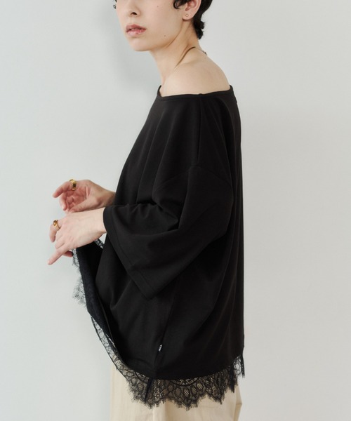 VION(ヴィオン)の「レースヘムワンショルダーティー / Lace Hem One Shoulder TEE(Tシャツ/カットソー・レディース・ブラック/ホワイト・FREE)」の17枚目の写真