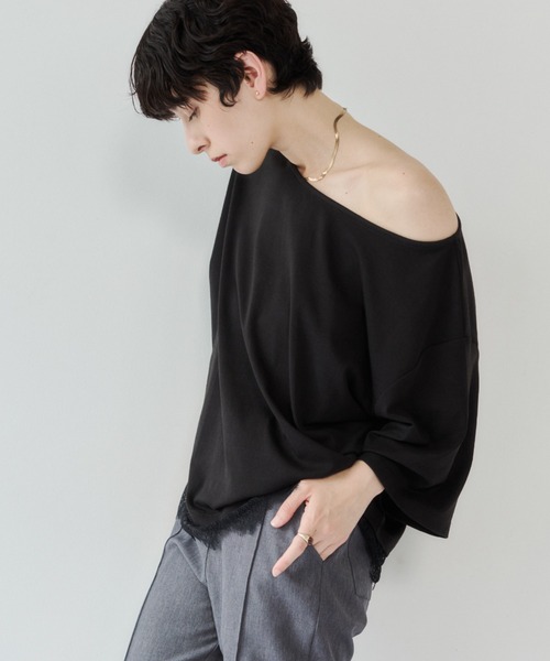 VION(ヴィオン)の「レースヘムワンショルダーティー / Lace Hem One Shoulder TEE(Tシャツ/カットソー・レディース・ブラック/ホワイト・FREE)」の12枚目の写真
