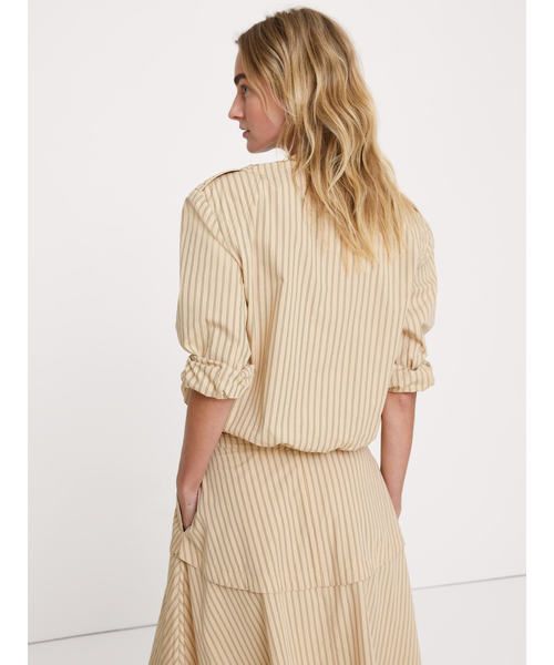 Banana Republic(バナナリパブリック)の「コットン ポプリン バブルヘム シャツ(シャツ/ブラウス・レディース・アイボリー/ブルー・XS/M/S/L)」の4枚目の写真