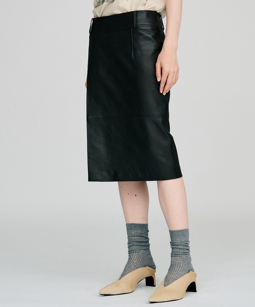 PRANK PROJECT(プランクプロジェクト)の「【2026Autumn Pre-Order】シープスキンレザースリットスカート / Sheepskin Leather Slit Skirt(スカート・レディース・ブラウン/ブラック・38/36)」の11枚目の写真