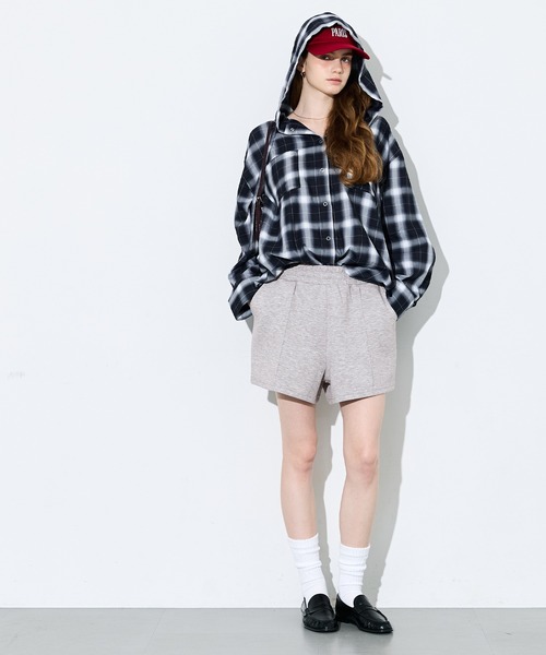 coca(coca)(コカ)の「【西山茉希様着用】ソフトスウェットショートパンツ(スウェットパンツ・レディース・ブラック/ダークブラウン/グレー/チャコール・S/M/L)」の5枚目の写真