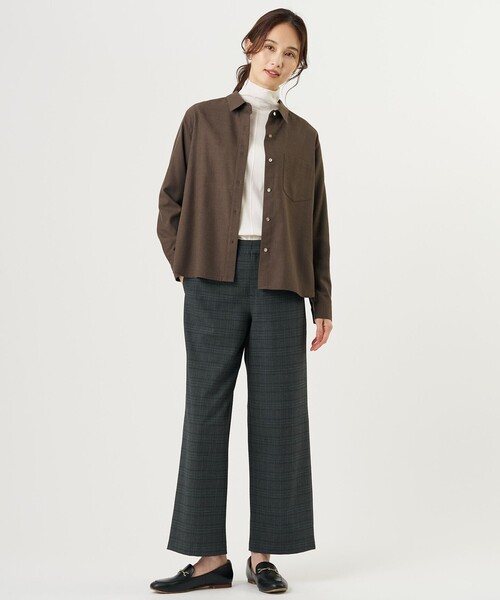 J.PRESS Ladies(J.プレス レディス)の「Pe キュプラ Light ツイル ピーチ ウールライク シャツ(シャツ/ブラウス・レディース・ブラウン系/グレー系・XS)」の5枚目の写真