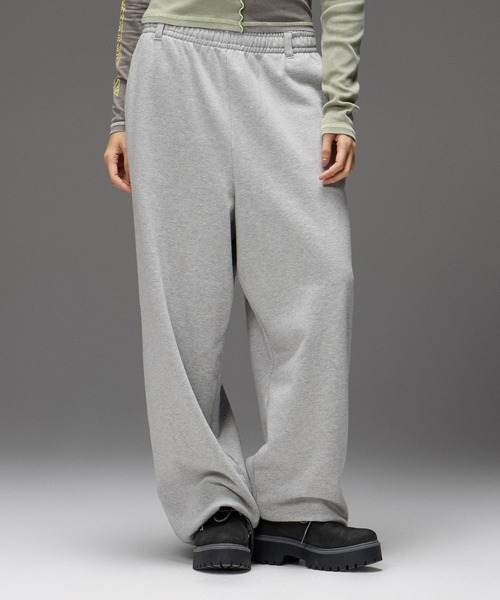 X-girl（エックスガール）の「EMBROIDERED POCKET VOLUME SWEATPANTS（スウェットパンツ・レディース・アッシュ/ブラック・S/M）」の3枚目の写真