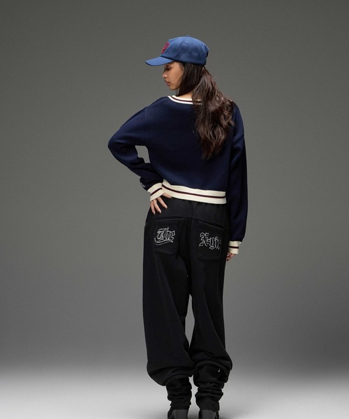 X-girl（エックスガール）の「EMBROIDERED POCKET VOLUME SWEATPANTS（スウェットパンツ・レディース・アッシュ/ブラック・S/M）」の12枚目の写真
