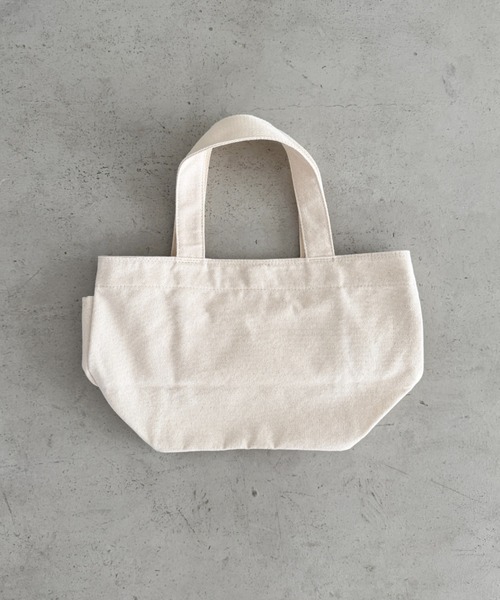 claudio pandiani(クラウディオパンディアーニ)の「【claudio pandiani】3ポケット付き ミニトートバッグ / ランチトート(トートバッグ・レディース・オフホワイト/ブラック・FREE)」の13枚目の写真