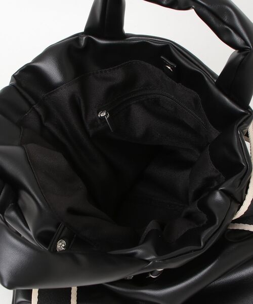 ROSE BUD（ローズバッド）の「【ROSE BUD別注】OUTDOOR/FAKE LEATHER 2WAY BELT BAG（ショルダーバッグ・レディース・ブラウン/ブラック・ONE SIZE）」の22枚目の写真