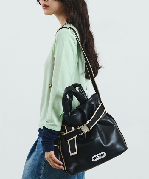 ROSE BUD（ローズバッド）の「【ROSE BUD別注】OUTDOOR/FAKE LEATHER 2WAY BELT BAG（ショルダーバッグ・レディース・ブラウン/ブラック・ONE SIZE）」の5枚目の写真