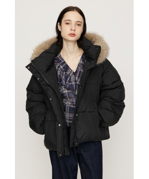SLY(スライ)の「【AW PRE ORDER 第2弾】FUR HOODIE PUFFER JK ファーフーディーパファージャケット 秋服 冬服 ファー/フード取り外し可能◎ スタンドネック ハイネック(ブルゾン・レディース・ブラック/ブラウン/カーキ/アイボリー・FREE)」の2枚目の写真
