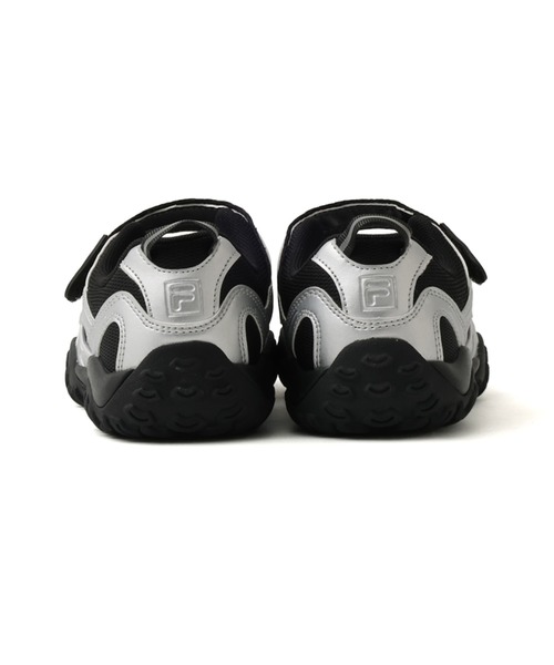 FILA（フィラ）の「FILA ECHAPPE VC V2 / フィラ エシャッペ VC V2（サンダル・レディース・シルバー・23.5cm/24.0cm/24.5cm/25.0cm/23.0cm）」の5枚目の写真