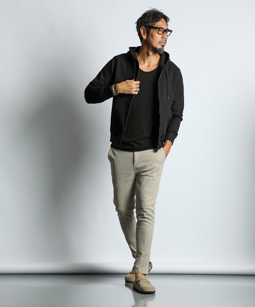The DUFFER of ST.GEORGE(ザダファーオブセントジョージ)の「「AIR FLEX」MINI WAFFLE ZIP PARKA:機能素材 「エアフレックス」ミニワッフル ジップパーカー(パーカー・メンズ・ホワイト/ブラック/ブルーグレー・X-LARGE/LARGE/MEDIUM/SMALL)」の7枚目の写真