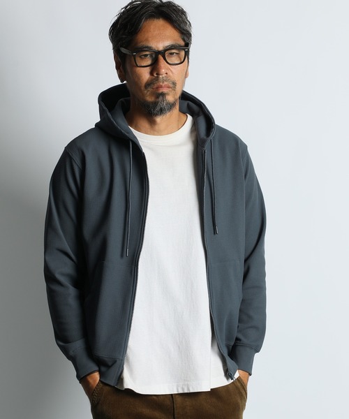 The DUFFER of ST.GEORGE(ザダファーオブセントジョージ)の「「AIR FLEX」MINI WAFFLE ZIP PARKA:機能素材 「エアフレックス」ミニワッフル ジップパーカー(パーカー・メンズ・ホワイト/ブラック/ブルーグレー・X-LARGE/LARGE/MEDIUM/SMALL)」の8枚目の写真